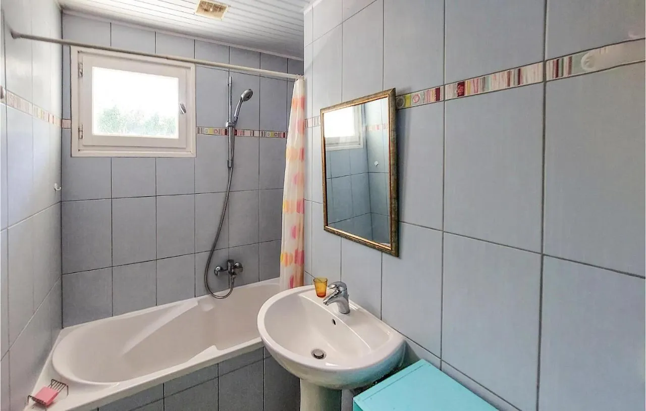 別荘 4 Bedroom Beautiful Home In Névez フランス