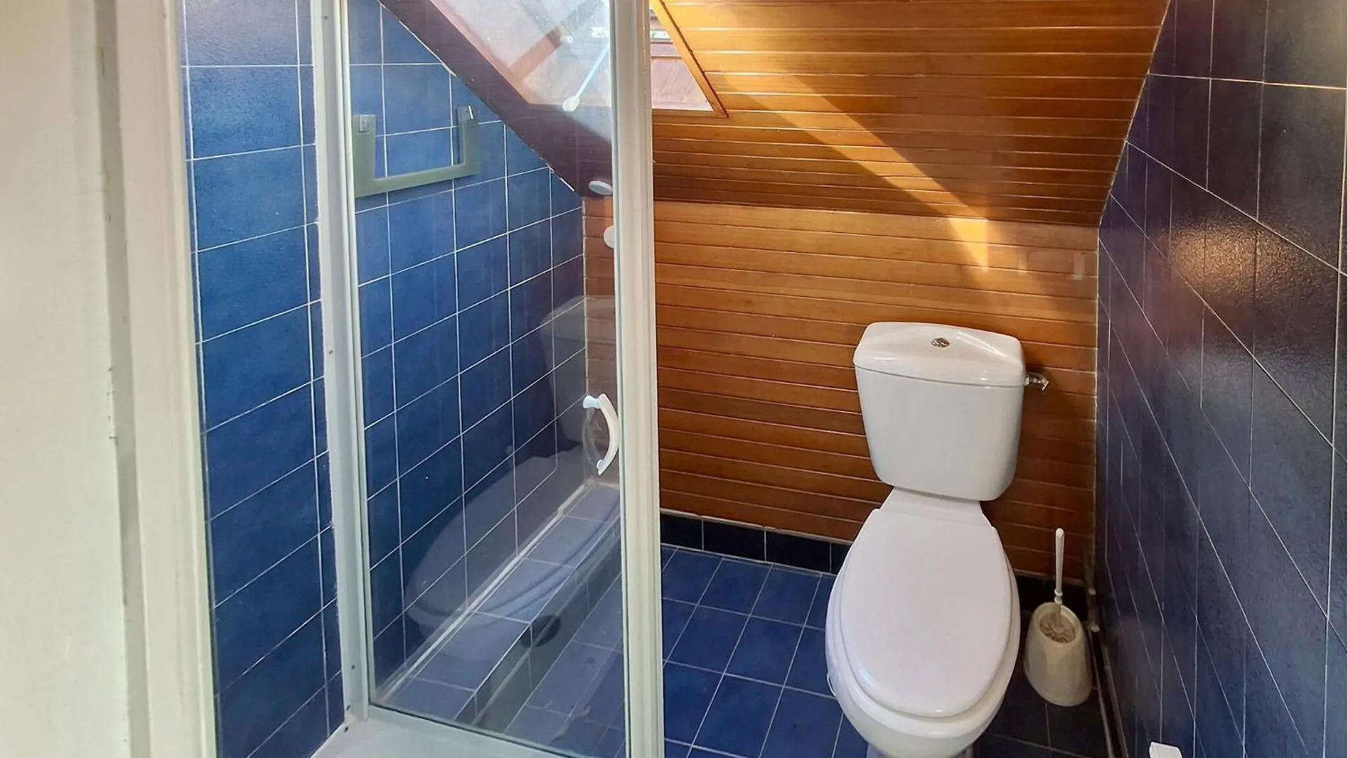 4 Bedroom Beautiful Home In Névez 0*,  フランス