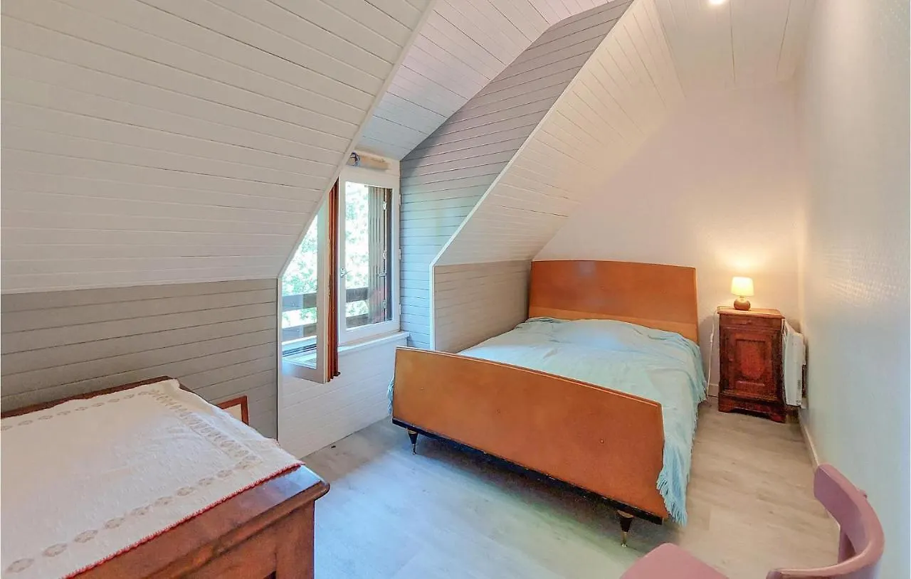 4 Bedroom Beautiful Home In Nevez France